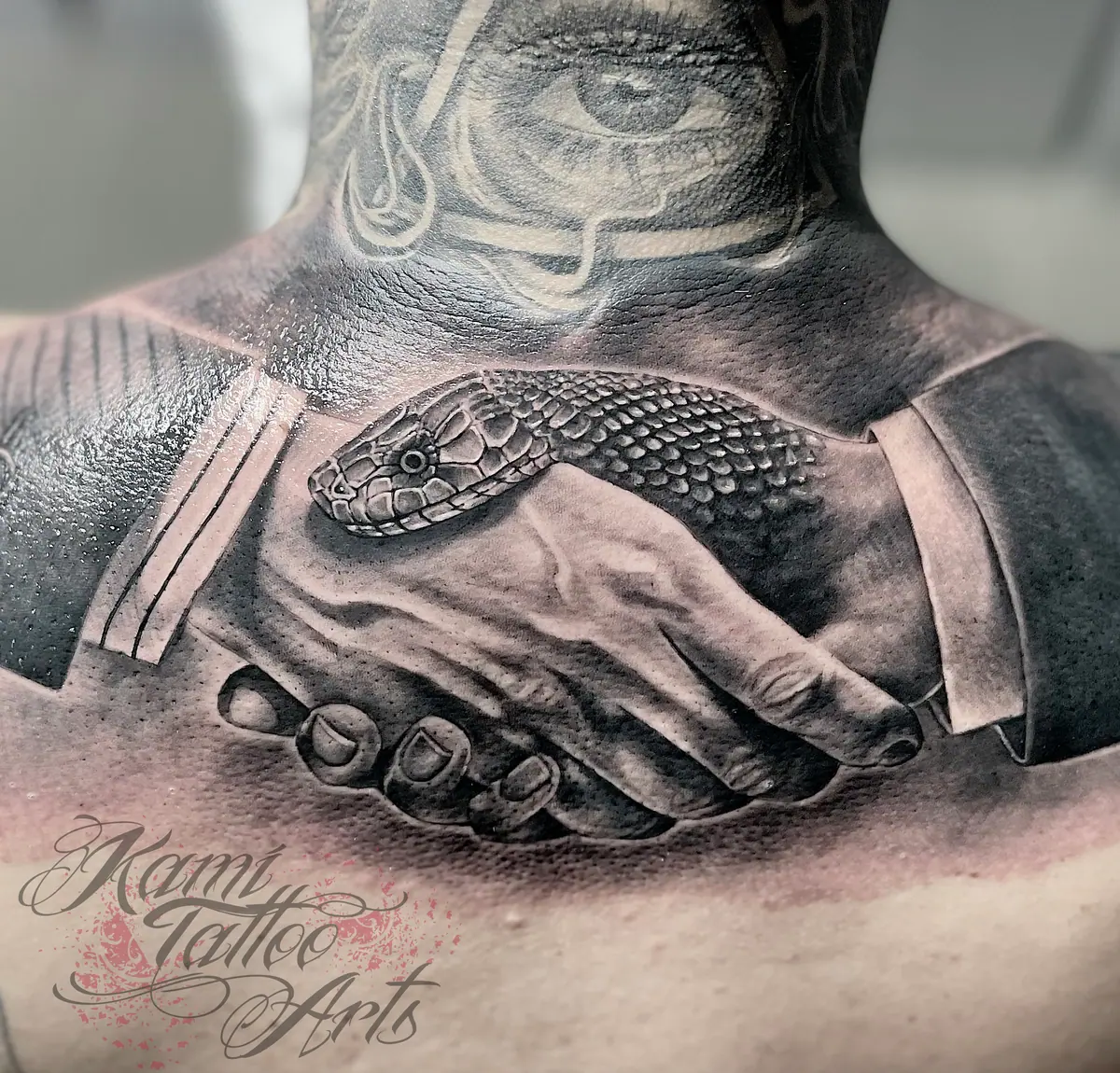 Realism Greywash Trust Noone Hand Snake Tattoo